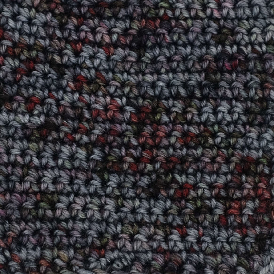 Dracula -- Brontë Base (Yak/Silk DK)