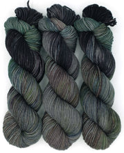 Load image into Gallery viewer, Exquisite Corpse -- Shelley Base (NSW Worsted)
