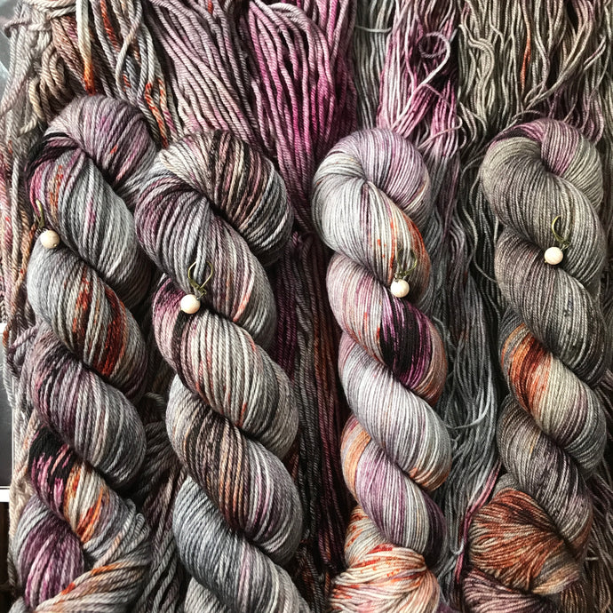 The Fall of the House of Usher - Vol. 4 of the Ghastly yarn club