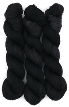 Load image into Gallery viewer, PREORDERS - Shelley Base (Nonsuperwash U.S. Merino/Rambouillet, Light Worsted Weight)
