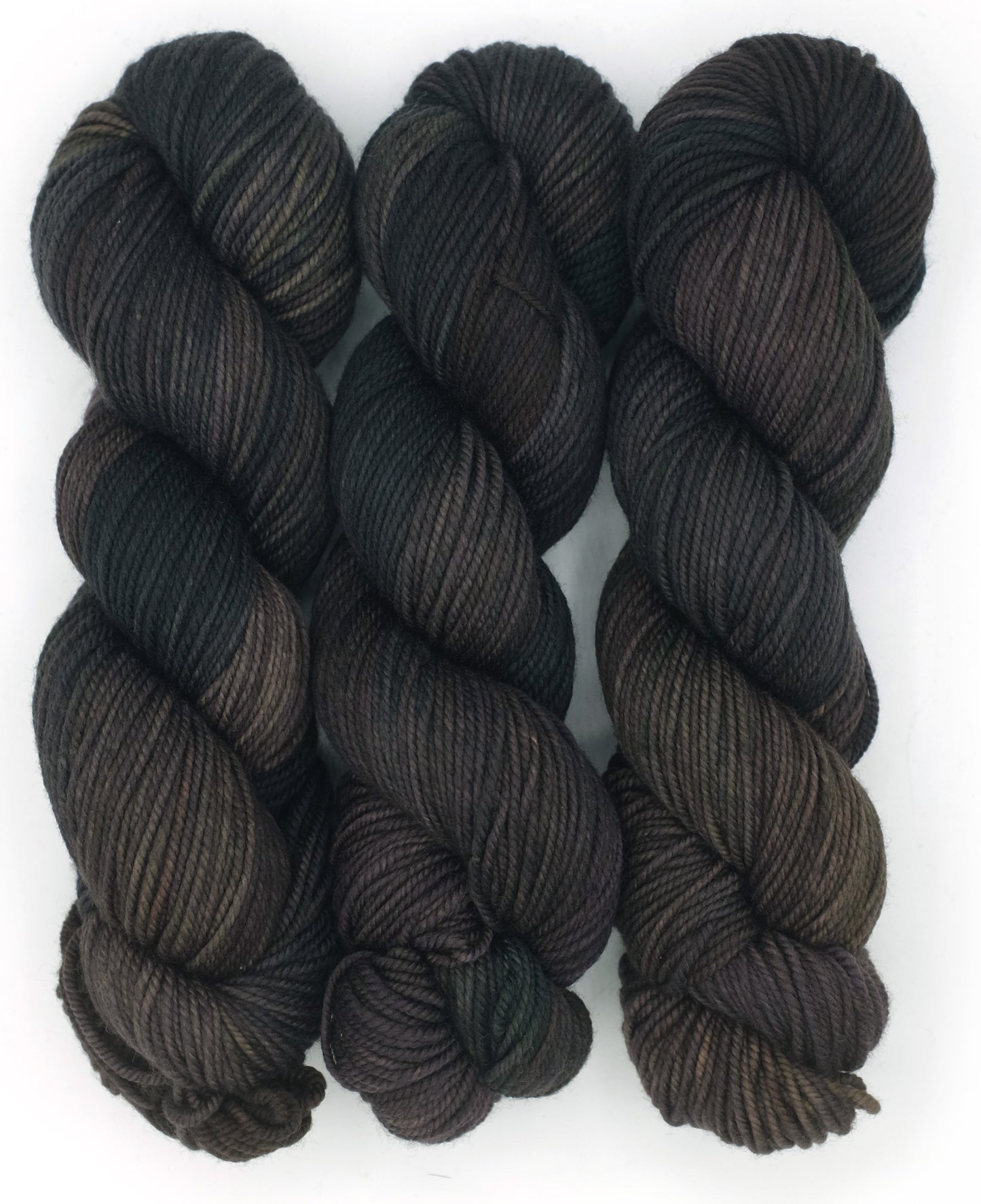 The Black Cat -- Edgar Base (U.S. Worsted)