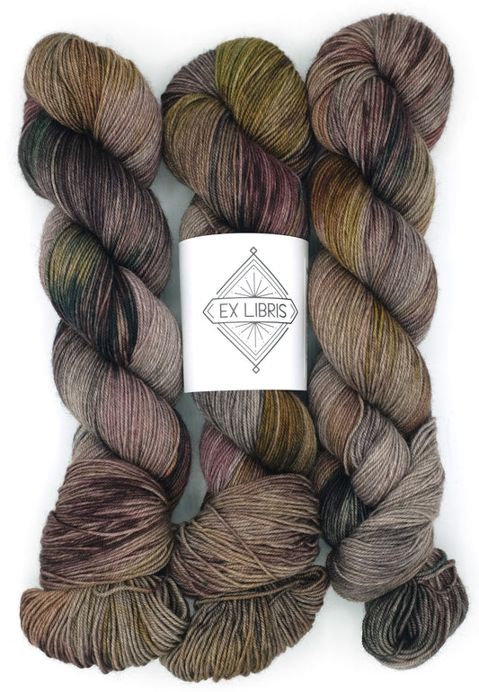 Mrs. Dalloway -- Ursula Base (Yak Sock)