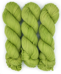 Quinn -- Shelley Base (NSW Light Worsted)