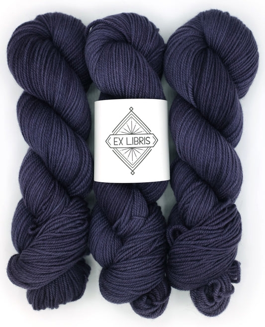 Julien -- Shelley Base (NSW Light Worsted)