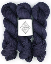 Load image into Gallery viewer, Julien -- Shelley Base (NSW Light Worsted)
