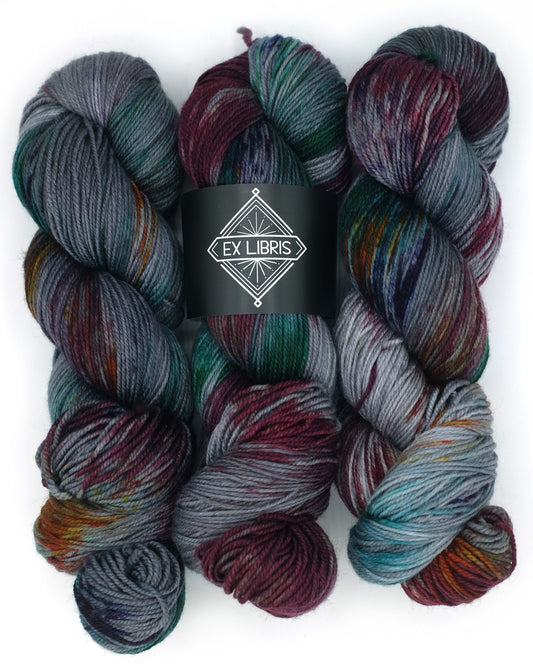 Secret Attic Wife -- Joyce Base (Sock)