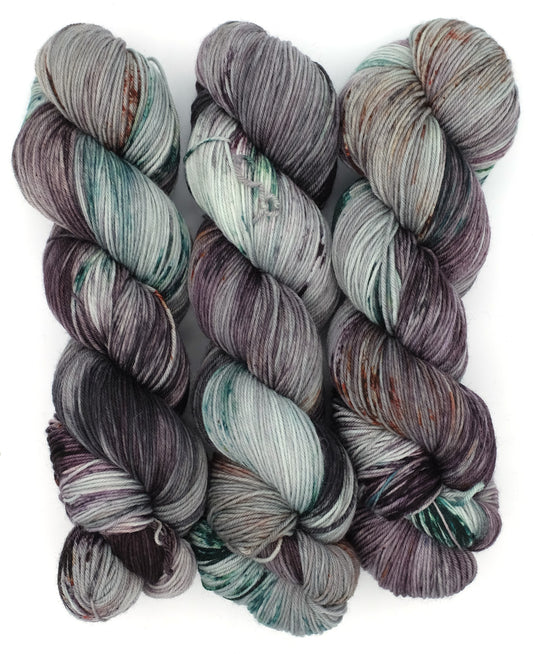 Unhallowed Damps -- Solnit Base (Sock)