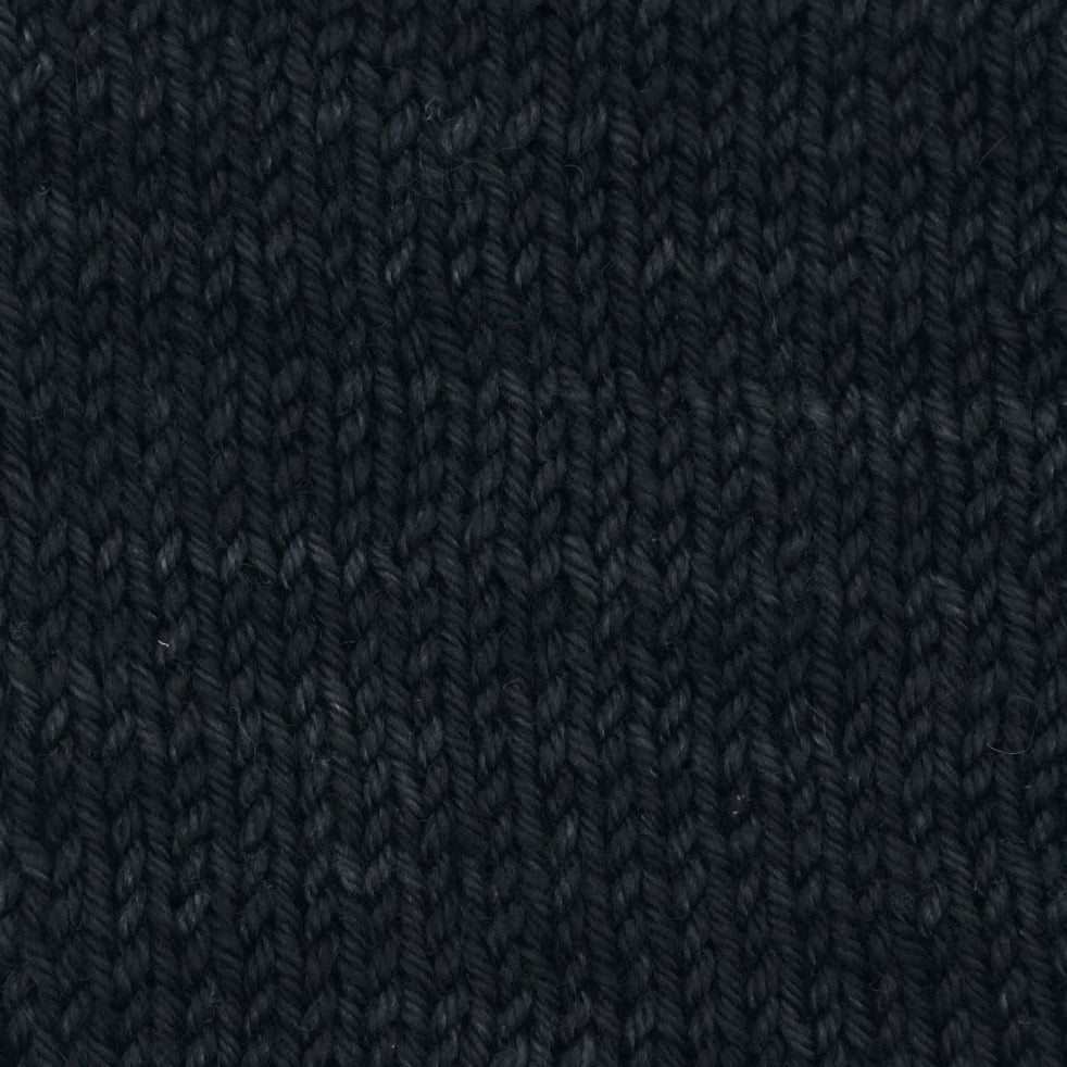 Aniline Black -- Zilpha Base (Worsted) – Ex Libris Fibers