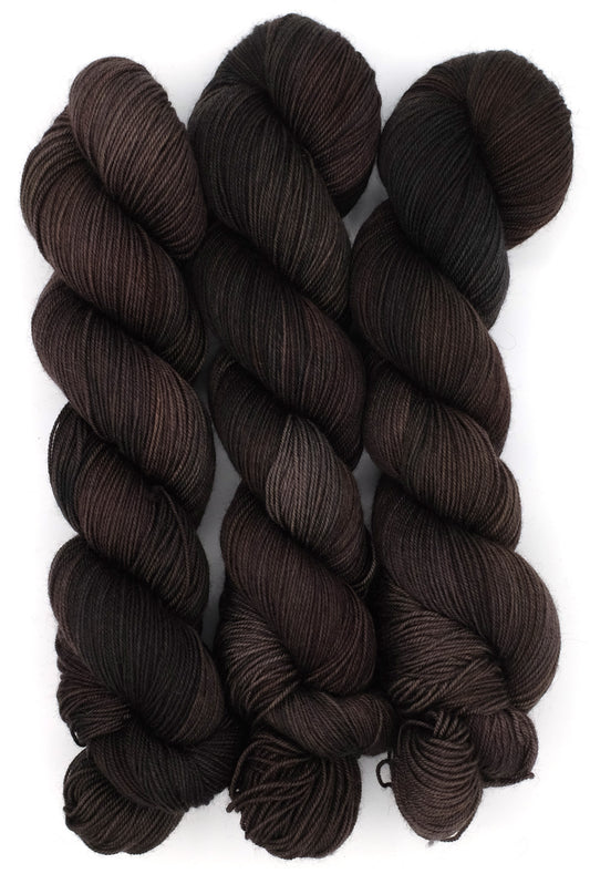 The Black Cat -- Ursula Base (Yak Sock)