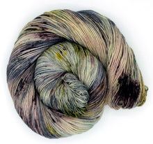 Load image into Gallery viewer, Wuthering Heights -- Solnit Base (Sock)
