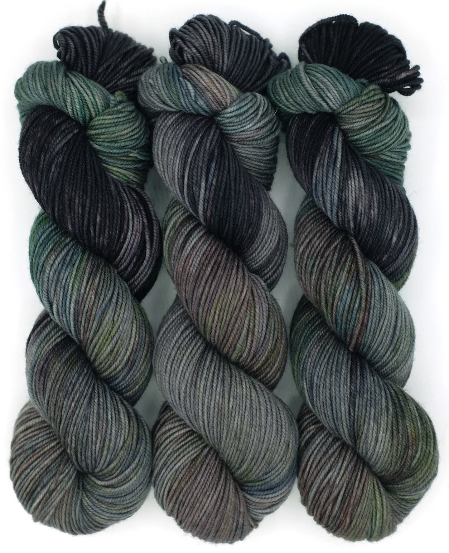 Exquisite Corpse -- Shelley Base (NSW Worsted)