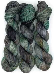 Exquisite Corpse -- Zilpha Base (Worsted)
